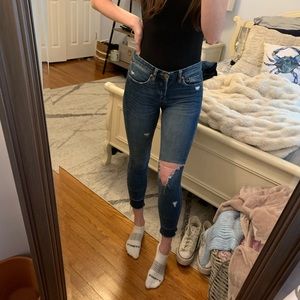 Blanknyc mid rise open seam ankle skinny